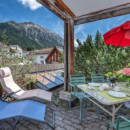 Schweizerhof Ferienwohnungen Lenzerheide 1 Ruang foto
